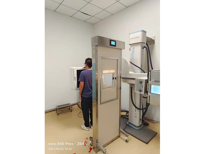 電動遙控式醫(yī)用X射線立式攝片架防護(hù)裝置